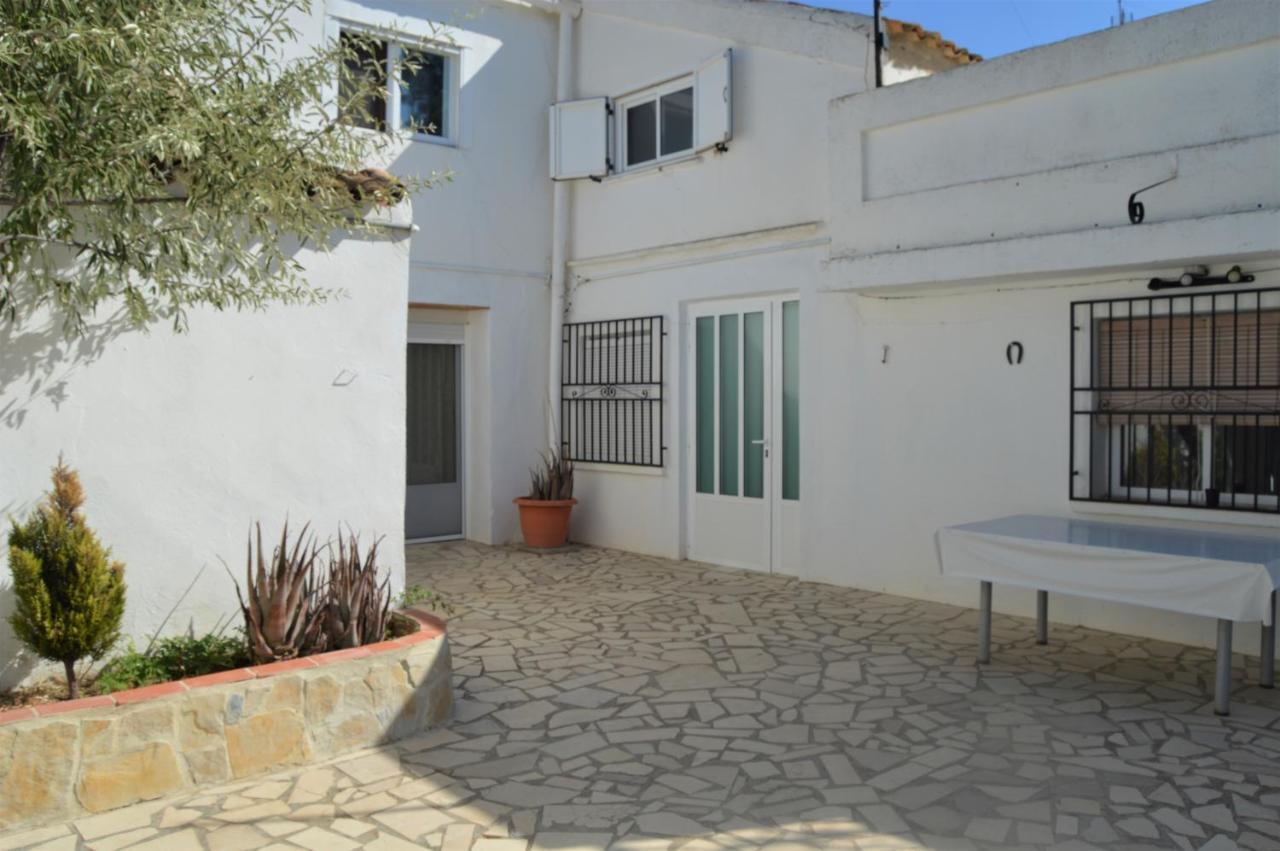 Casa Rural Consuelo Алкала дел Хукар Екстериор снимка