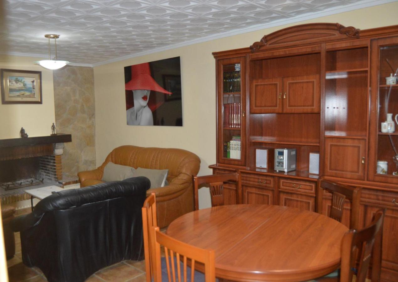 Casa Rural Consuelo Алкала дел Хукар Екстериор снимка