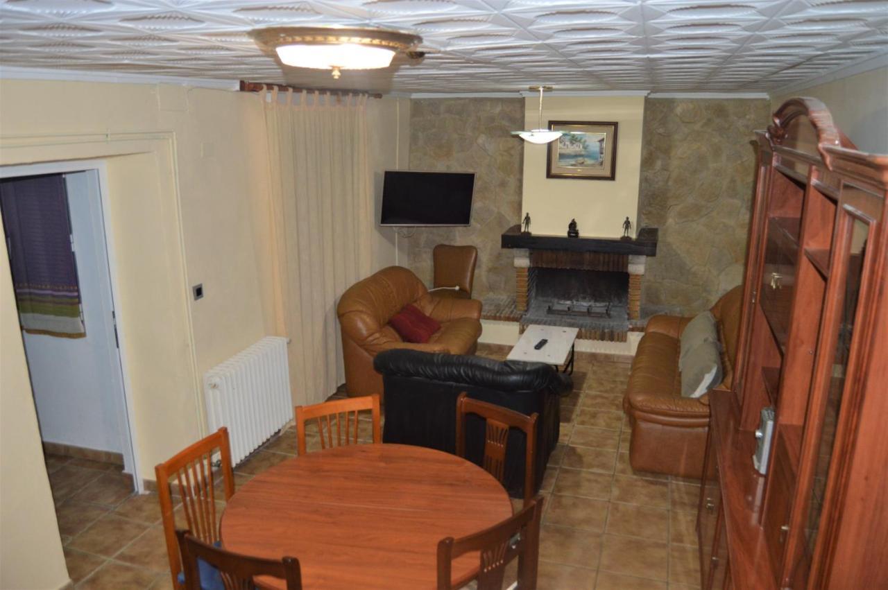 Casa Rural Consuelo Алкала дел Хукар Екстериор снимка