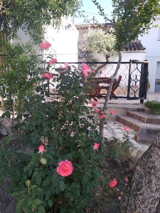 Casa Rural Consuelo Алкала дел Хукар Екстериор снимка